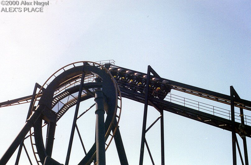 batman-the-ride-06.jpg