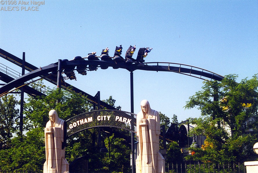 batman-the-ride-15.jpg